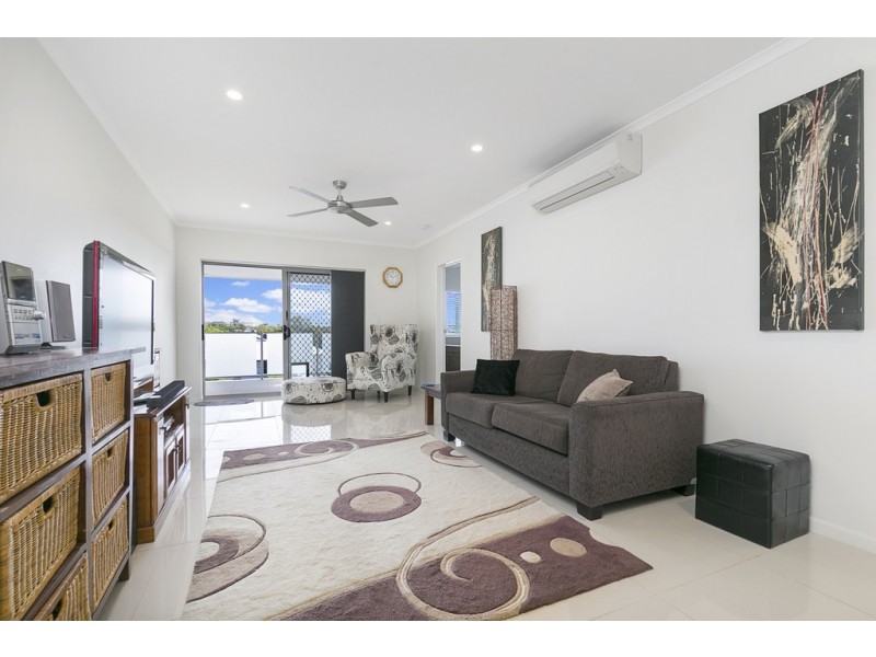 7/34 EMSWORTH STREET, Wynnum QLD 4178