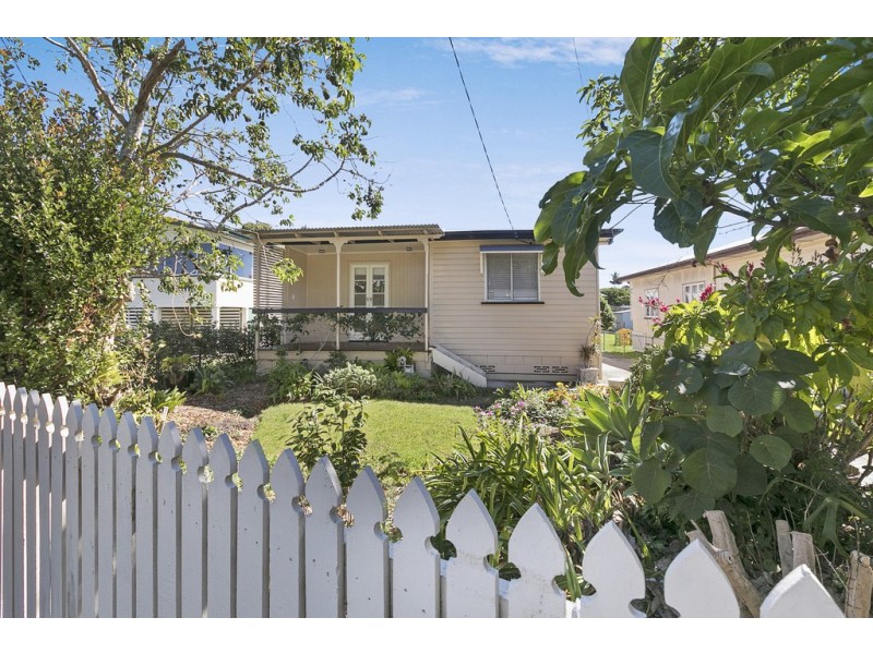 91 SELINA STREET, Wynnum QLD 4178