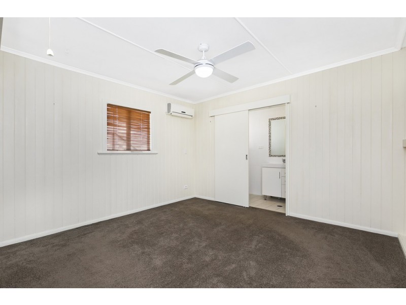 91 SELINA STREET, Wynnum QLD 4178