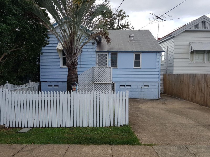 82 Stratton Terrace, Manly QLD 4179