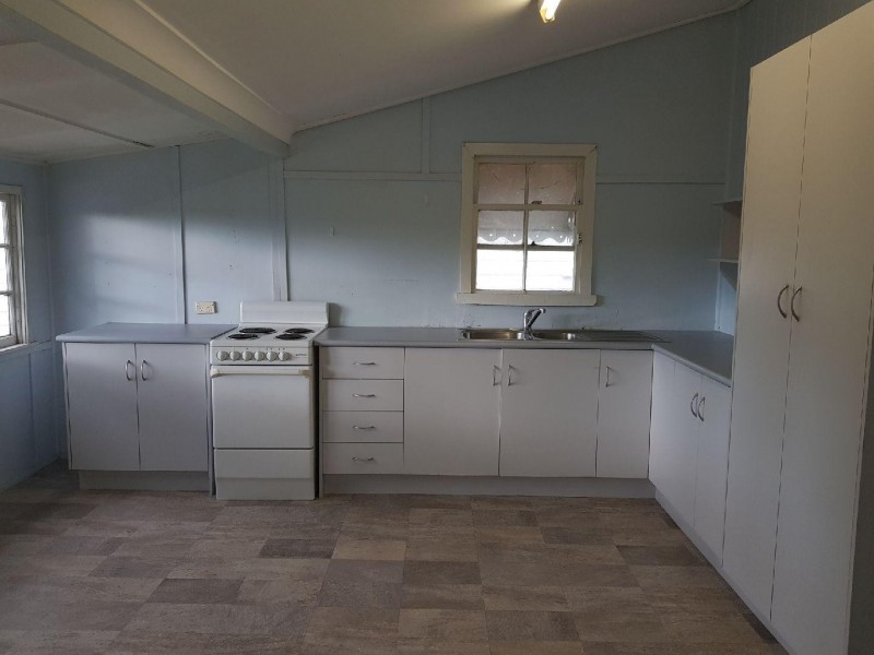 82 Stratton Terrace, Manly QLD 4179
