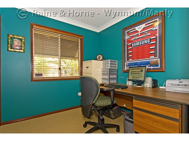 1 Caelum Close, Wynnum QLD 4178