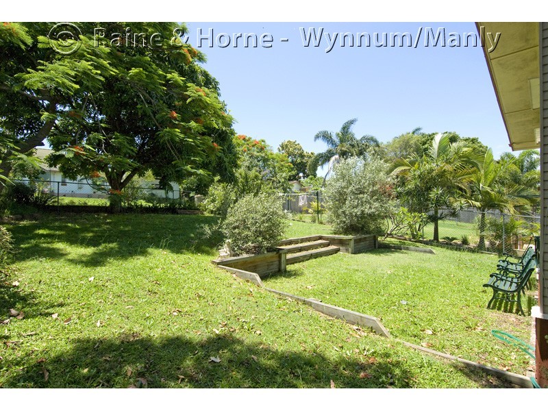 12 Wyeth Street, Wynnum QLD 4178