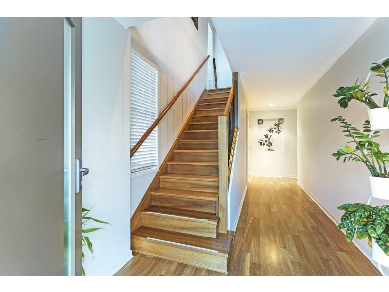 18 Cobar Street, Lota QLD 4179