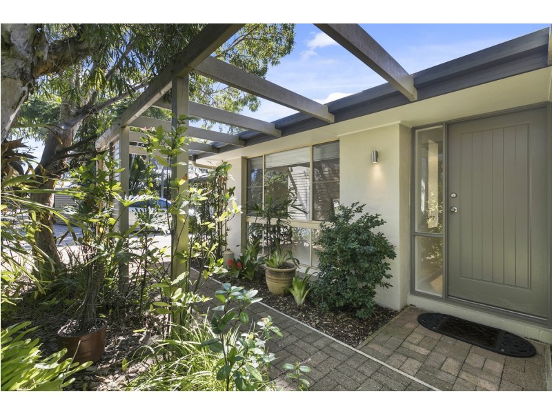 310 BLOOMFIELD STREET, Cleveland QLD 4163