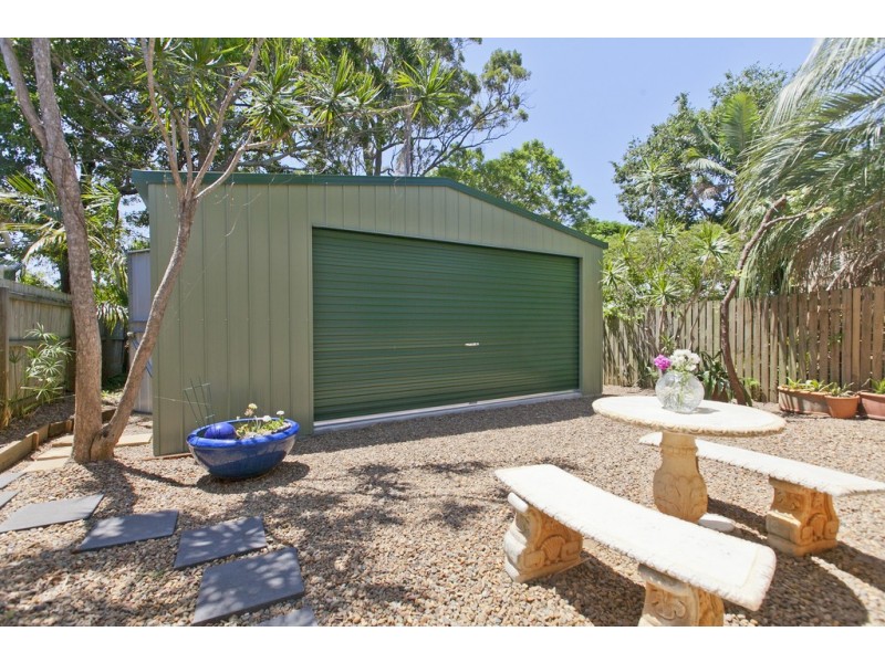 15 CALDWELL STREET, Manly West QLD 4179