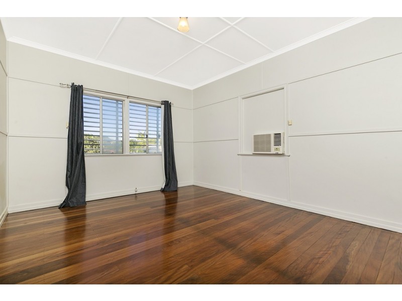 96 MCFADDEN STREET, Wynnum QLD 4178