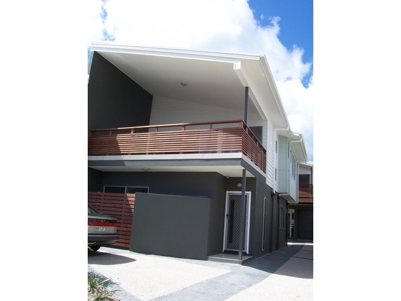 2/ 100 Bride Street, Wynnum QLD 4178