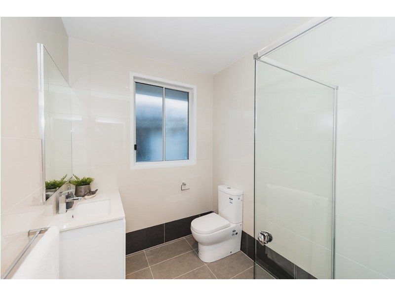 6 KITCHENER STREET, Wynnum QLD 4178