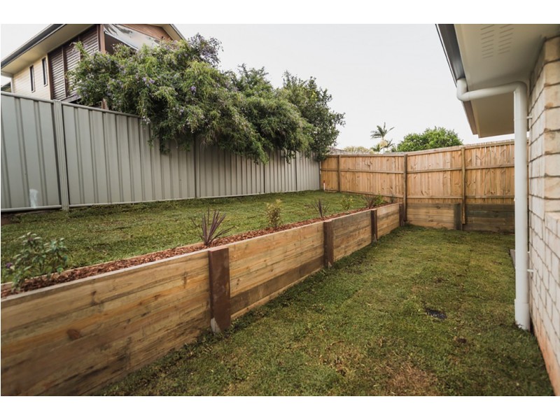 6 KITCHENER STREET, Wynnum QLD 4178