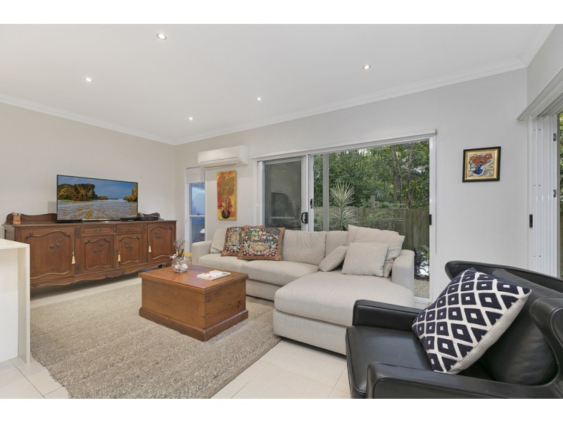 3/4 Russell Street, Cleveland QLD 4163