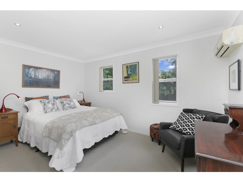 3/4 Russell Street, Cleveland QLD 4163