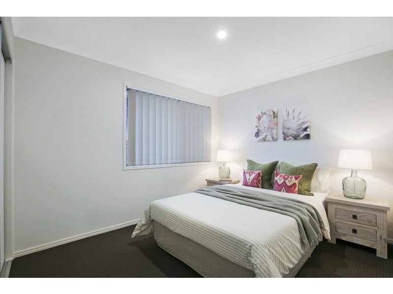 72 MILFOIL STREET, Manly West QLD 4179