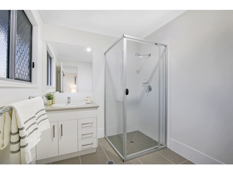 72 MILFOIL STREET, Manly West QLD 4179