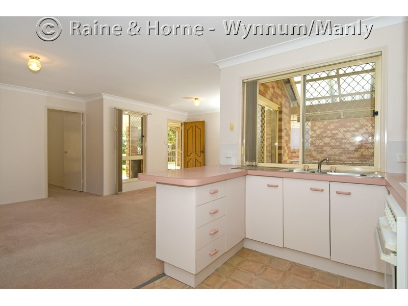 24 Radius Street, Wynnum QLD 4178
