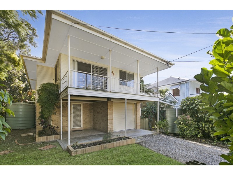49 TAMAREE AVENUE, Wynnum QLD 4178
