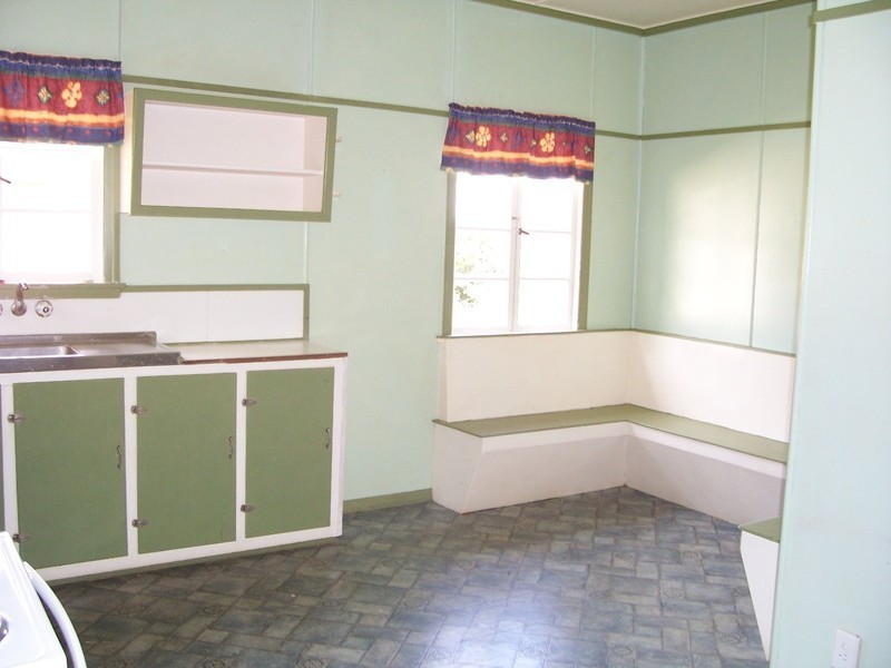 122 Alastair Street, Lota QLD 4179