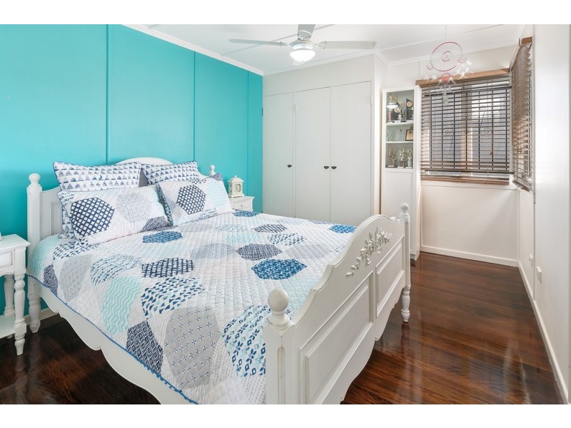 176 BLACKWOOD ROAD, Manly West QLD 4179