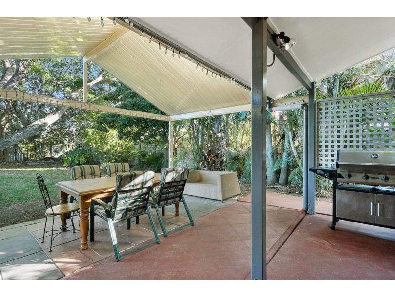 176 BLACKWOOD ROAD, Manly West QLD 4179
