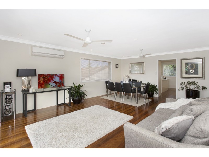 222 PRESTON ROAD, Wynnum West QLD 4178