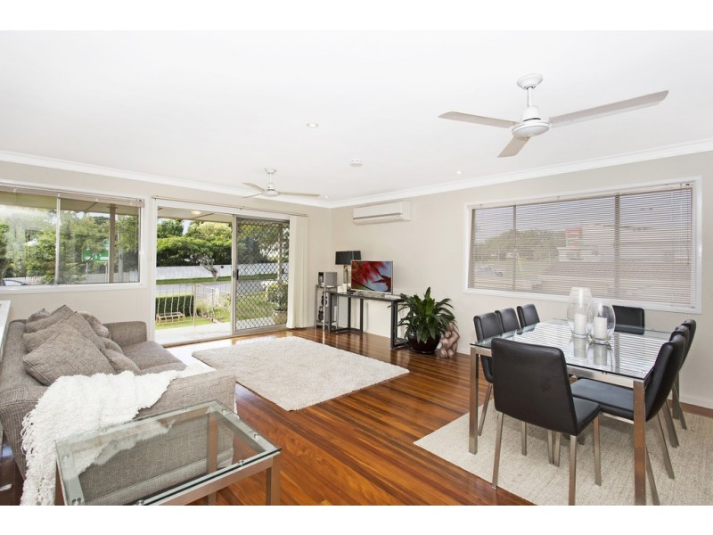 222 PRESTON ROAD, Wynnum West QLD 4178