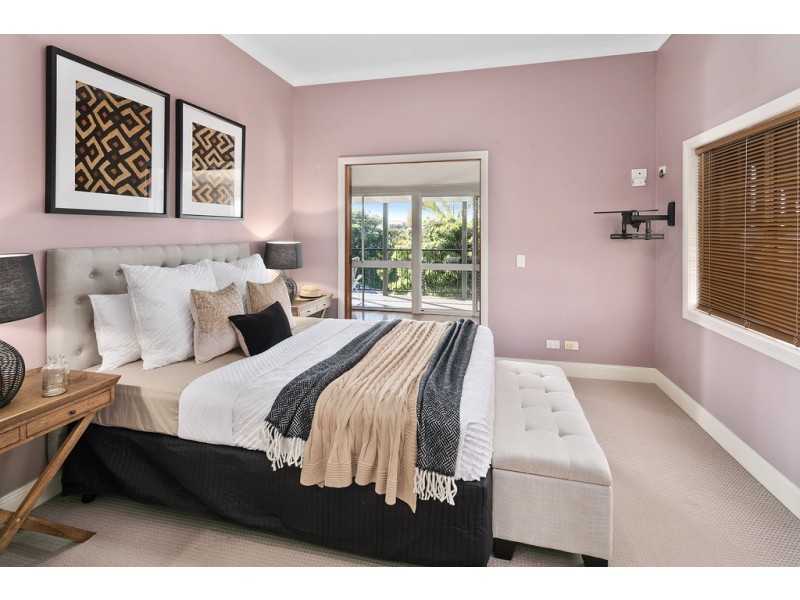 129 Stratton Terrace, Manly QLD 4179