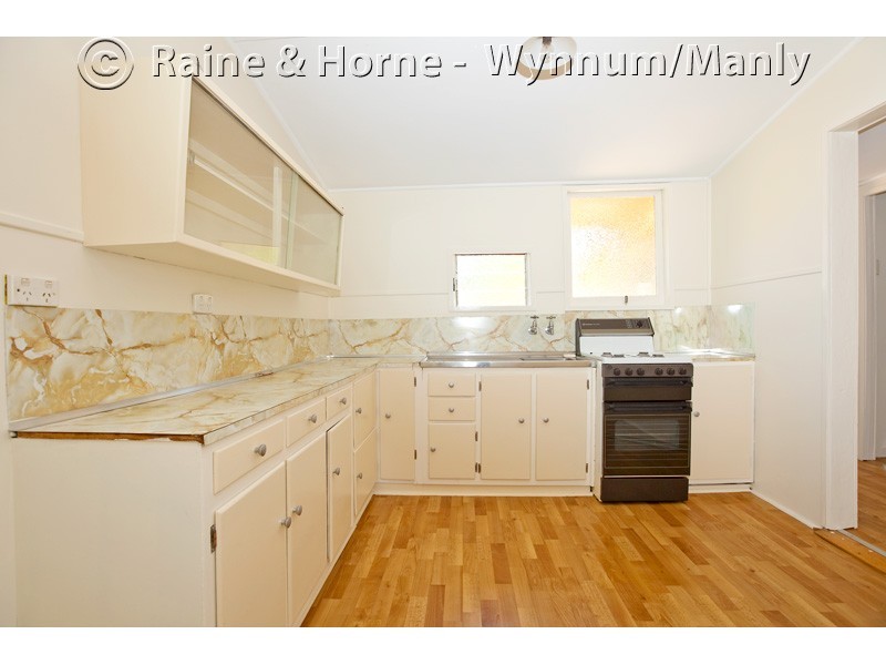 20 Outram Street, Lota QLD 4179