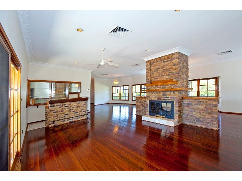 380 Grassdale Road, Gumdale QLD 4154