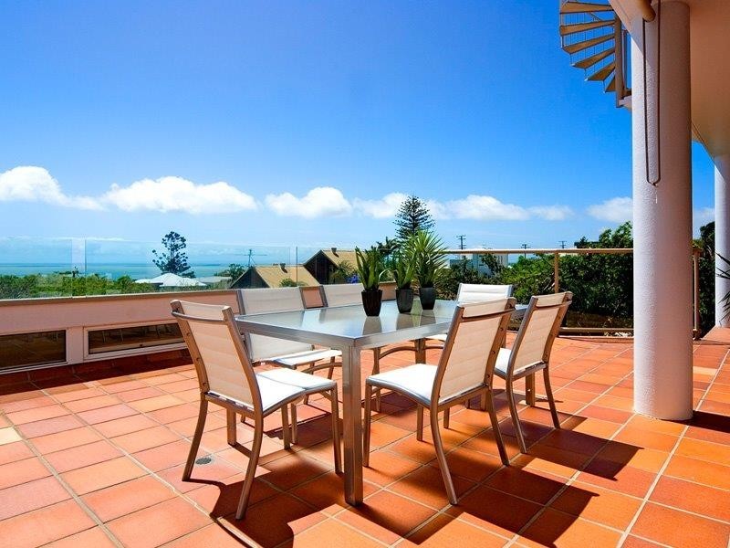 140 Ernest Street, Manly QLD 4179