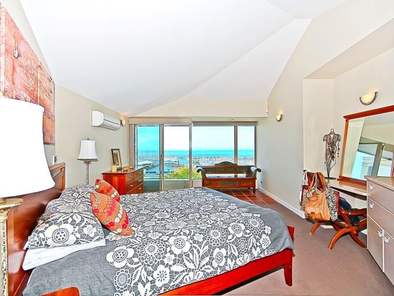 140 Ernest Street, Manly QLD 4179