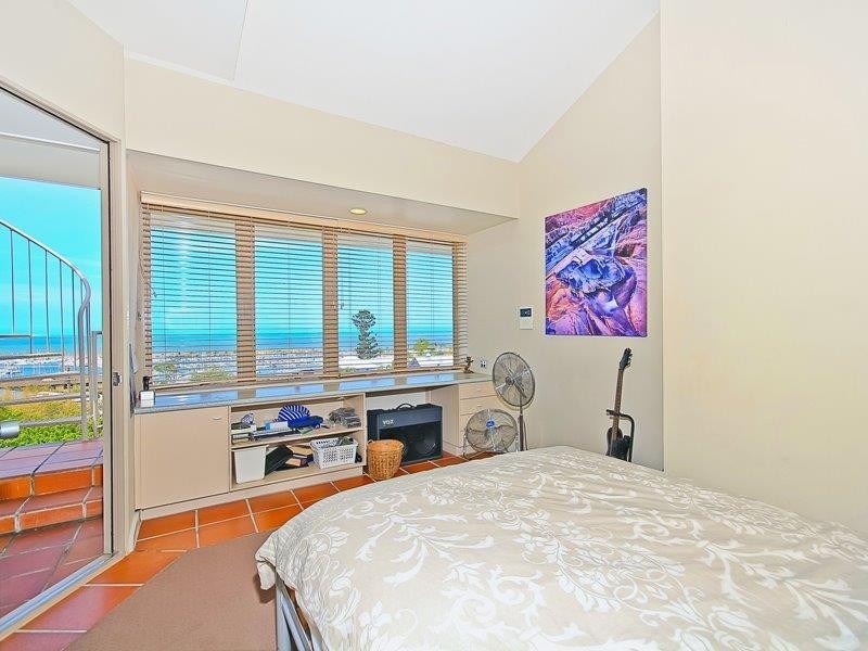 140 Ernest Street, Manly QLD 4179