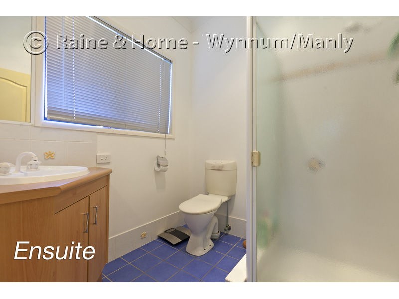 2 Macdonald Street, Lota QLD 4179