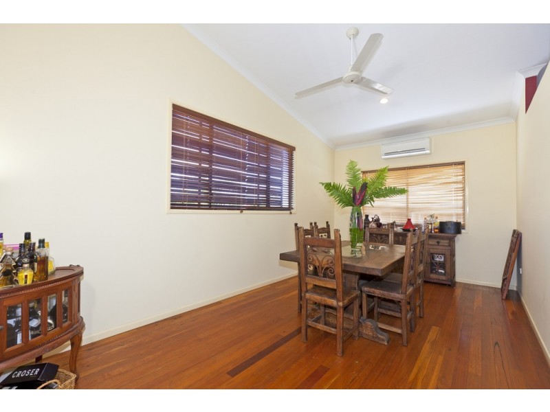 2 Macdonald Street, Lota QLD 4179