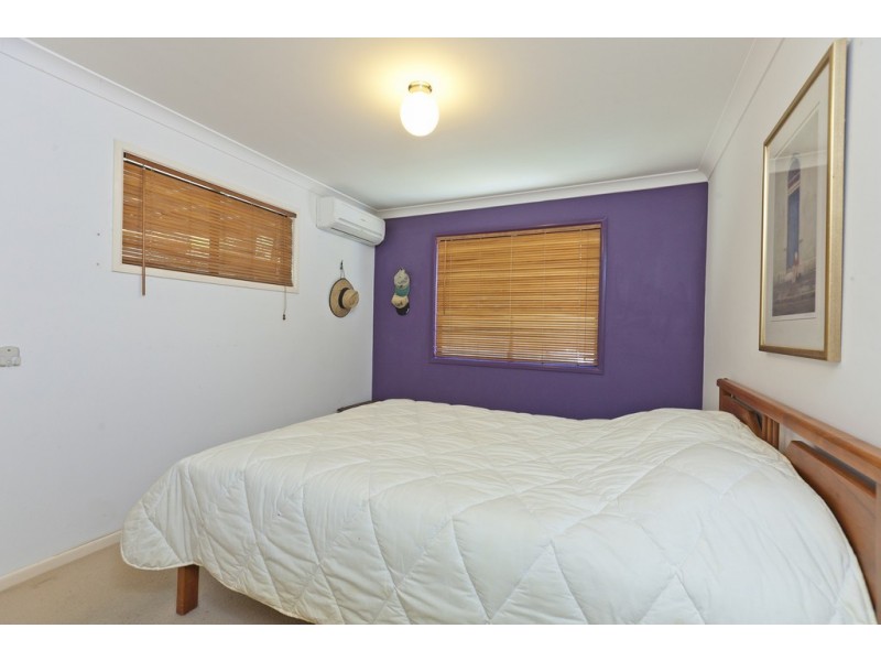 2 Macdonald Street, Lota QLD 4179