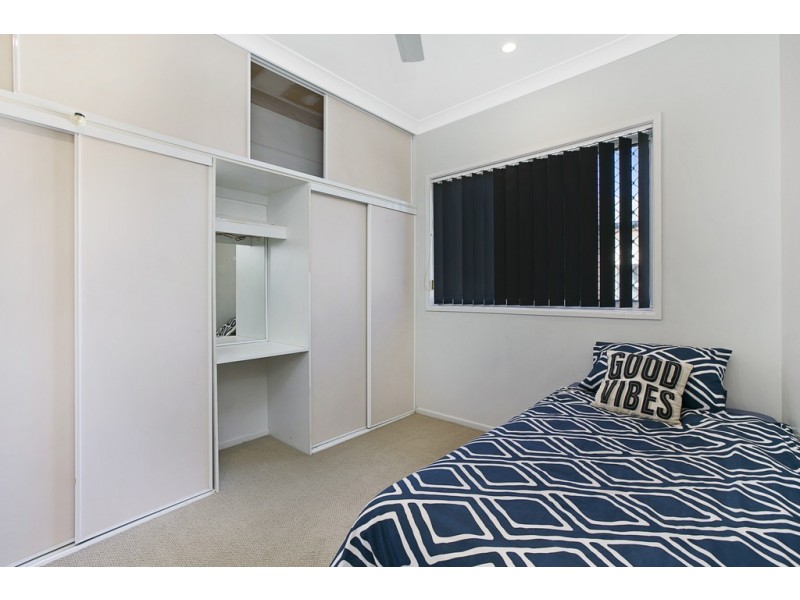 13 WILDE STREET, Wynnum QLD 4178