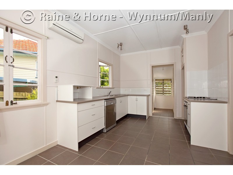 11 Macdonald Street, Lota QLD 4179