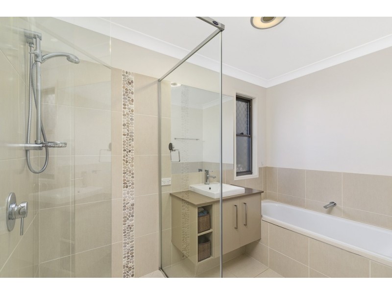 45 SCHOONER CIRCUIT, Manly West QLD 4179