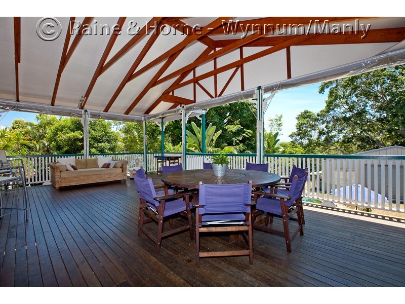 69 Coreen Street, Wynnum QLD 4178