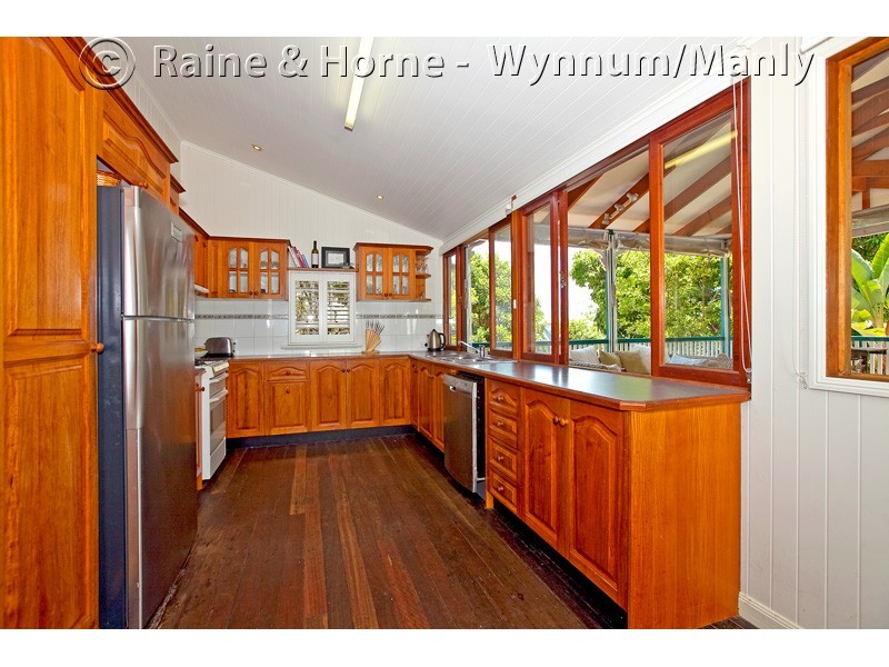 69 Coreen Street, Wynnum QLD 4178