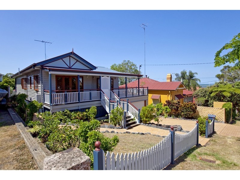 37 Southwick Street, Wynnum QLD 4178