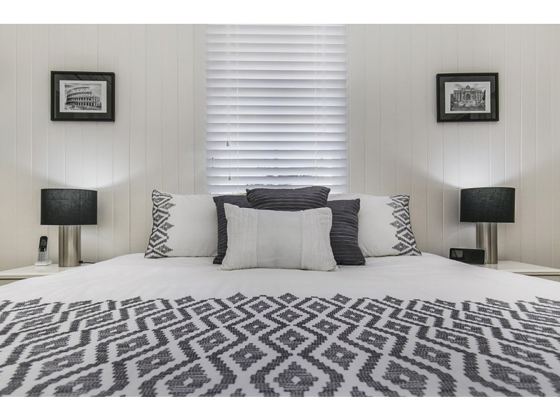 128 Boswell Terrace, Manly QLD 4179