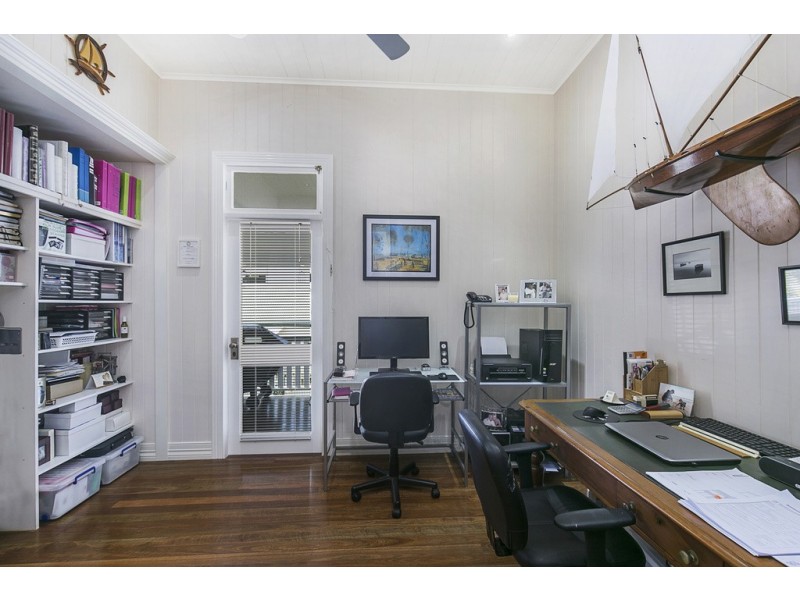 128 Boswell Terrace, Manly QLD 4179