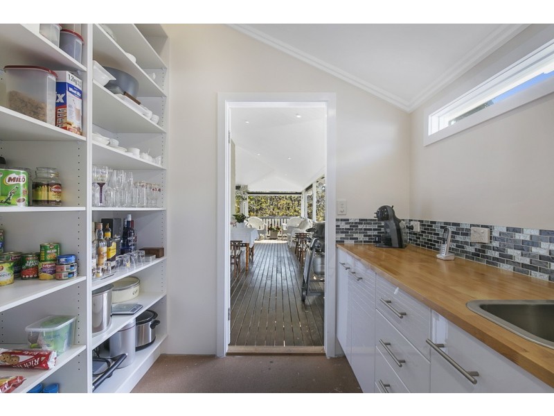 128 Boswell Terrace, Manly QLD 4179