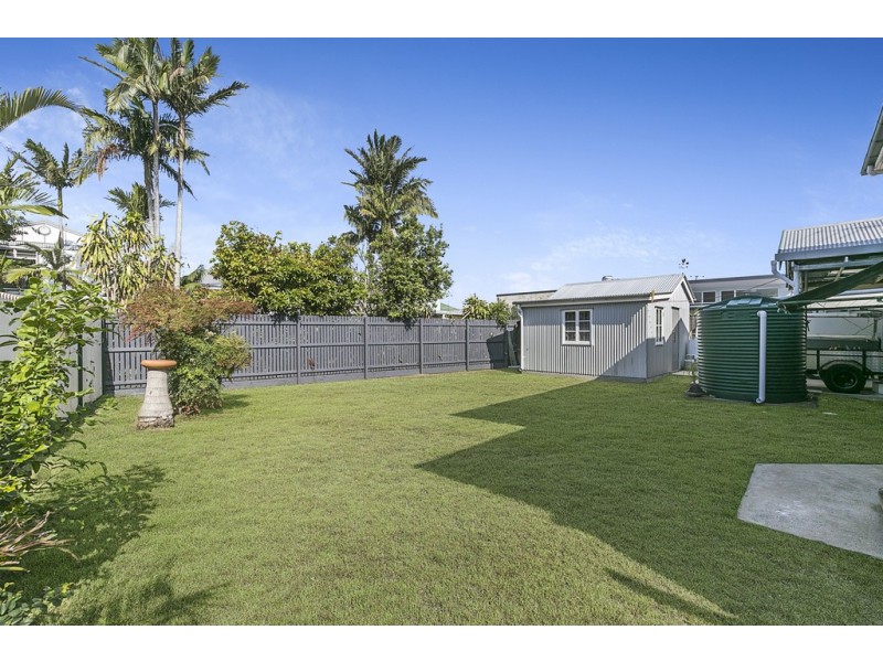 128 Boswell Terrace, Manly QLD 4179