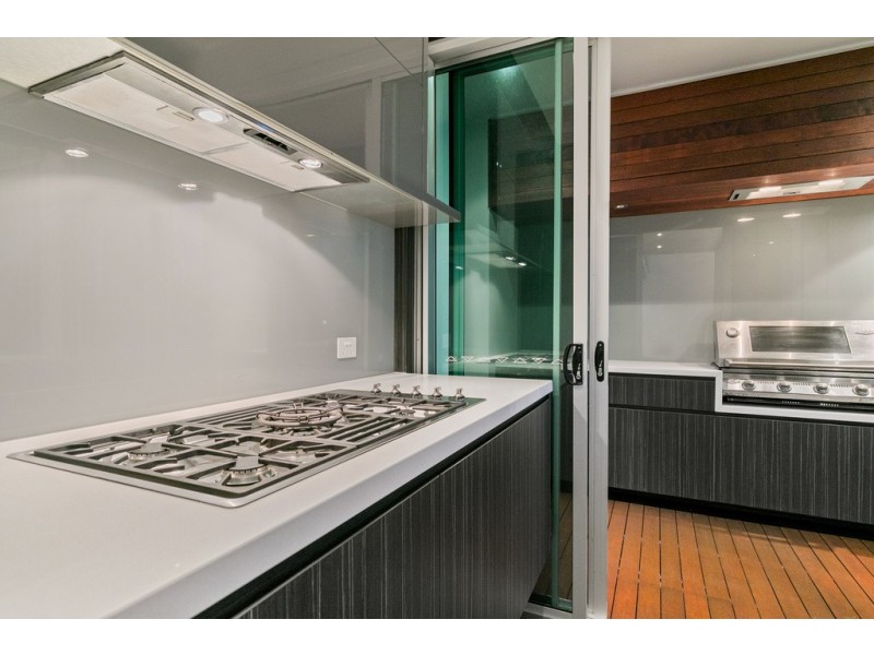 23 ALVERNA CLOSE, Wynnum QLD 4178