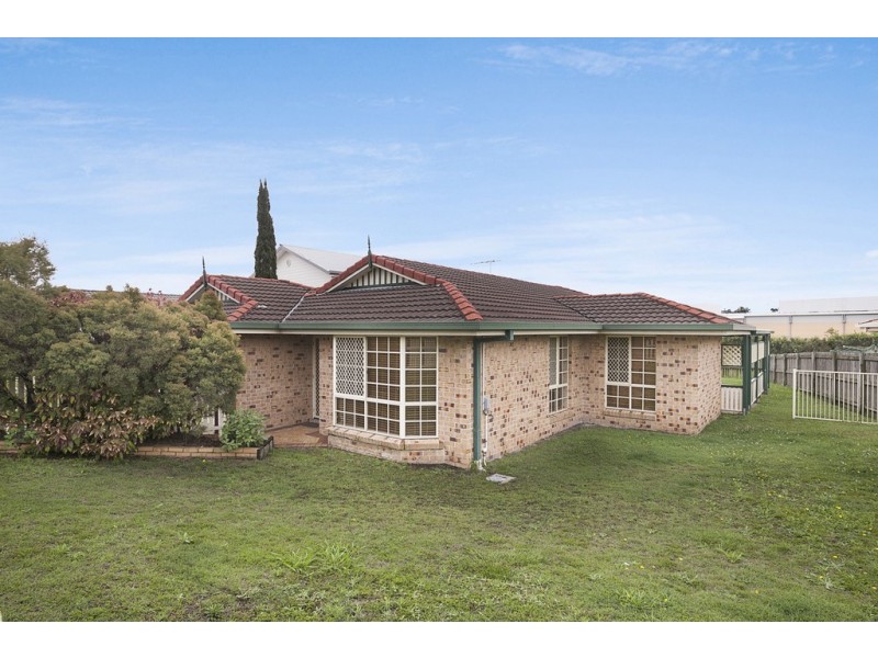 39 PLAZA STREET, Wynnum West QLD 4178