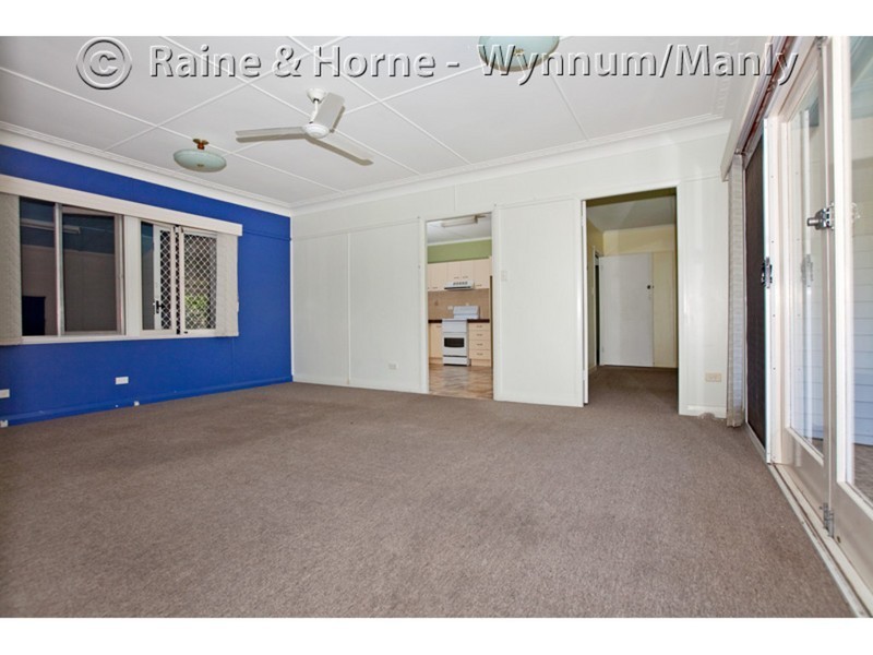 12 Herbert Street, Lota QLD 4179