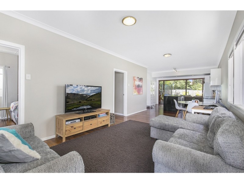 75 HUTTON AVENUE, Wynnum QLD 4178