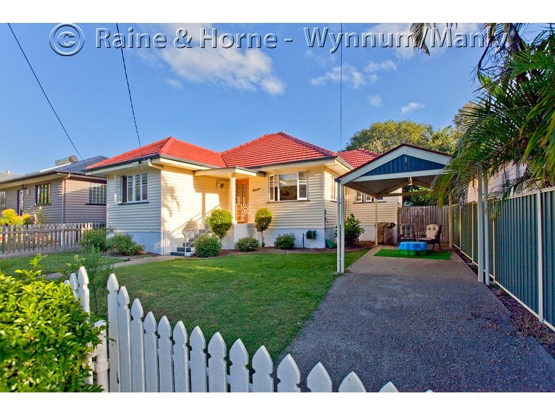 38 Strawberry Road, Manly West QLD 4179
