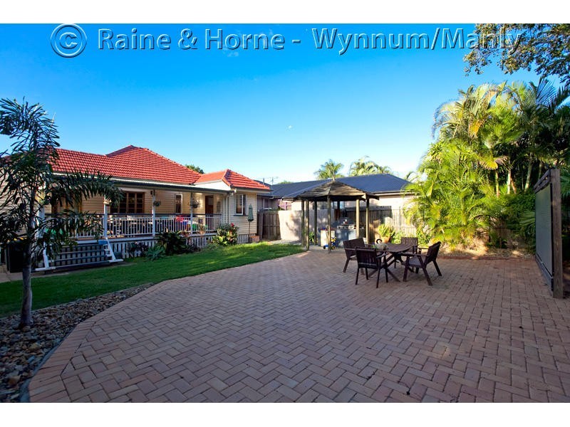 38 Strawberry Road, Manly West QLD 4179